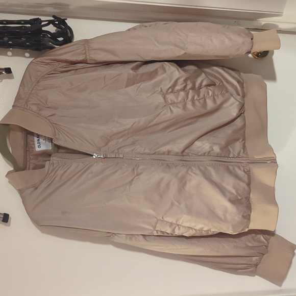 Old Navy NWOT Bomber Jacket, size XL - Picture 2 of 6